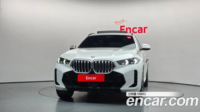 BMW X6 xDrive40i M Sport — Фото автомобиля 3