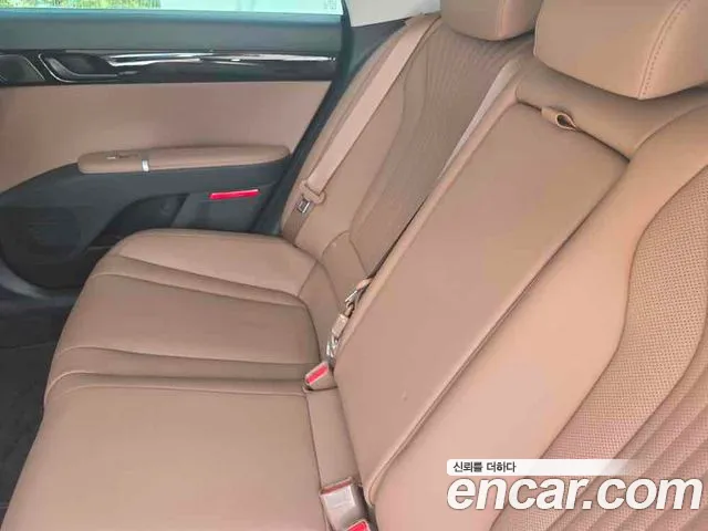 Hyundai Grandeur GN7 — Фото автомобиля 12