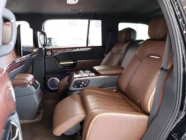 Hongqi Guoyao — Фото автомобиля 8