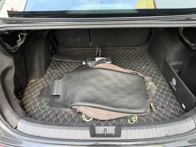 Volkswagen Sagitar — Фото автомобиля 15