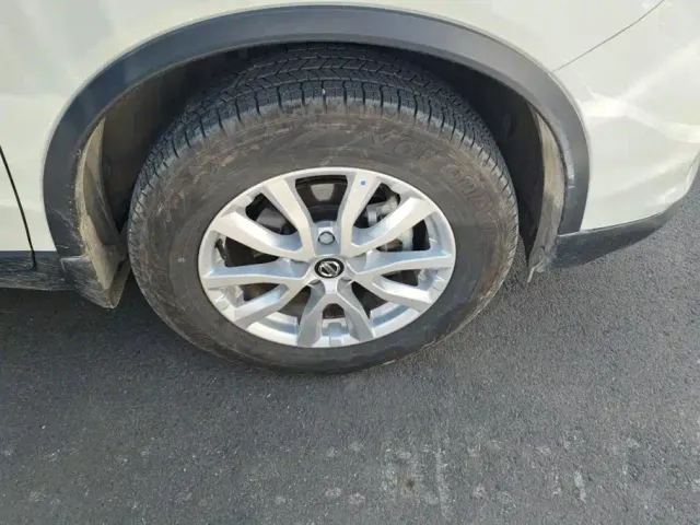 Nissan X-Trail — Фото автомобиля 6
