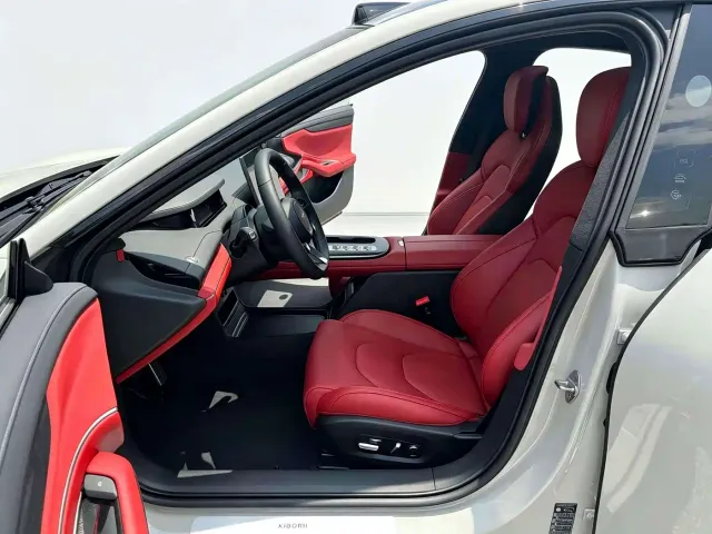 Xiaomi SU7 — Фото автомобиля 4