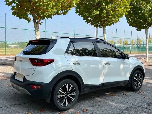 Kia KX1 — Фото автомобиля 6