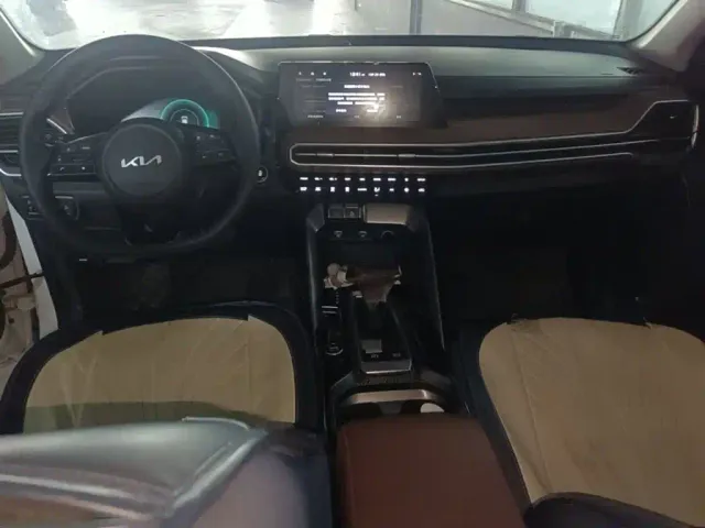 Kia Sportage — Фото автомобиля 9