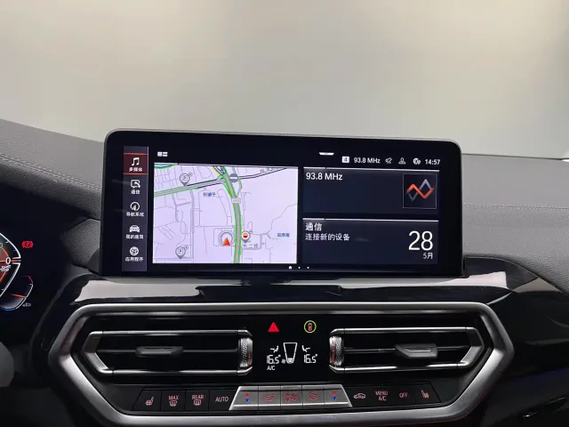 BMW X3 — Фото автомобиля 9