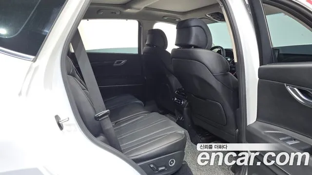 Genesis GV80 — Фото автомобиля 11