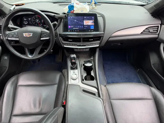 Cadillac CT5 — Фото автомобиля 11