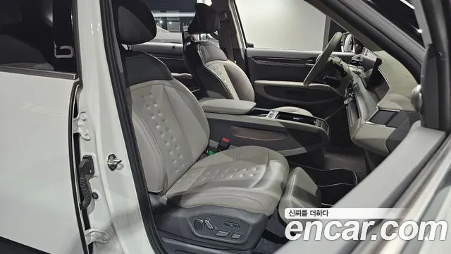 Kia EV9 — Фото автомобиля 22