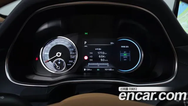 Genesis GV80 — Фото автомобиля 11