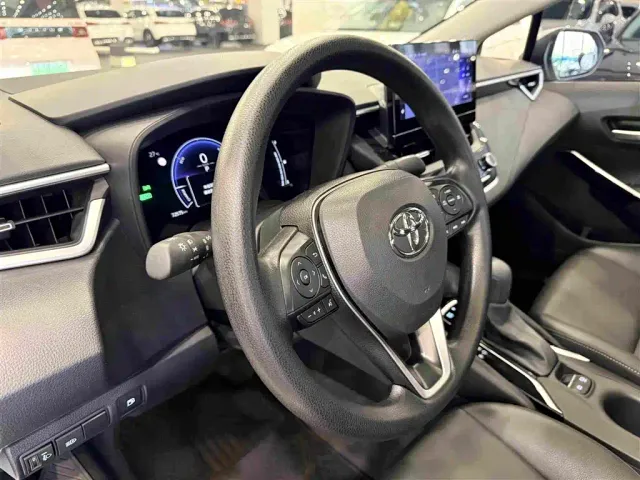 Toyota Corolla — Фото автомобиля 18