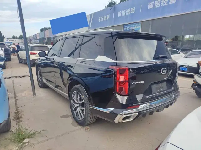 GAC Trumpchi GS8 — Фото автомобиля 11