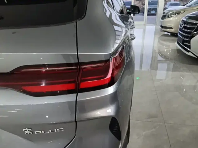 BYD Song PLUS — Фото автомобиля 7