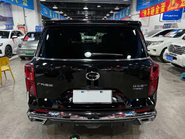 GAC Trumpchi GS8 — Фото автомобиля 4