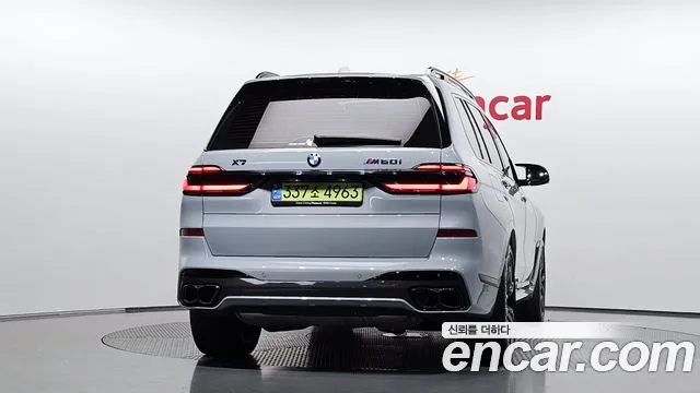 BMW X7 — Фото автомобиля 4
