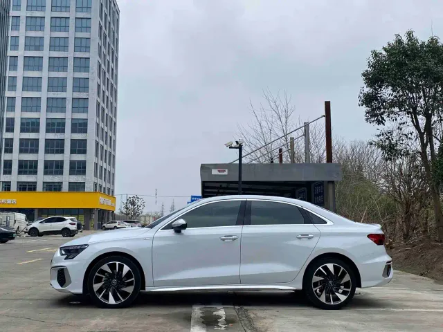 Audi A3 — Фото автомобиля 5