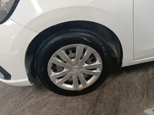 Honda Fit — Фото автомобиля 22