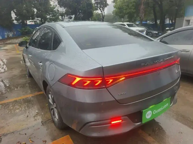 BYD Qin PLUS — Фото автомобиля 4