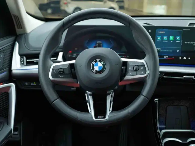 BMW X1 — Фото автомобиля 17