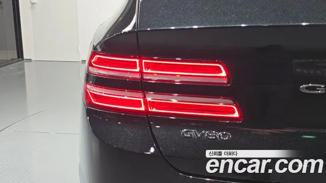 Genesis GV80 — Фото автомобиля 8