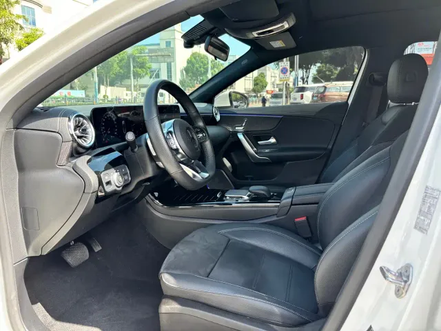 Mercedes-Benz A-Class — Фото автомобиля 7