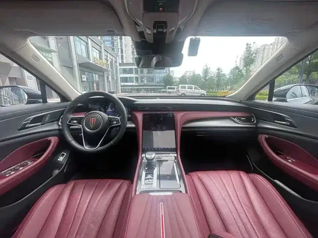 Hongqi H5 — Фото автомобиля 9