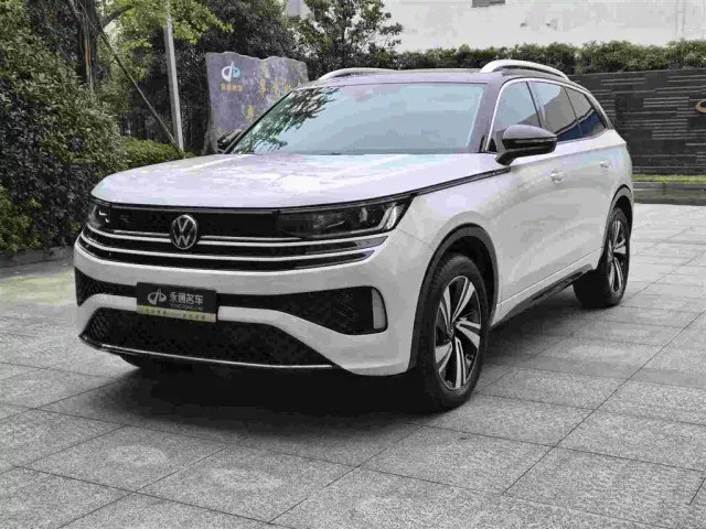 Фотография автомобиля — Volkswagen Talagon