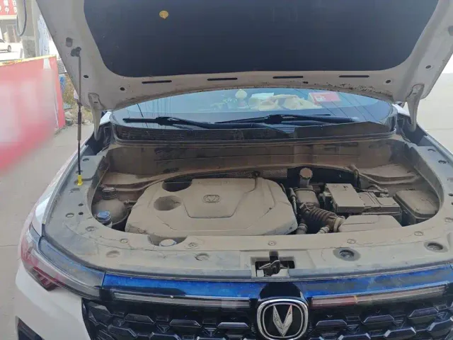 Changan CS35 Plus — Фото автомобиля 18