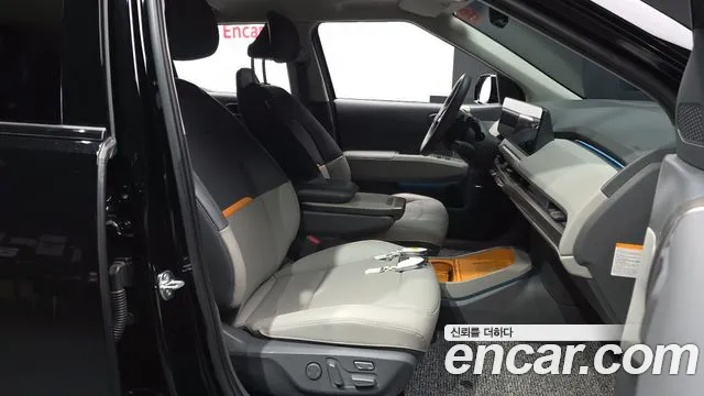 Kia EV3 — Фото автомобиля 18