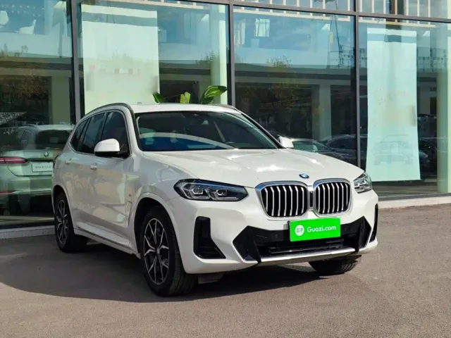 BMW X3 — Фото автомобиля 3