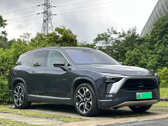 Nio ES8 — Фото автомобиля 3