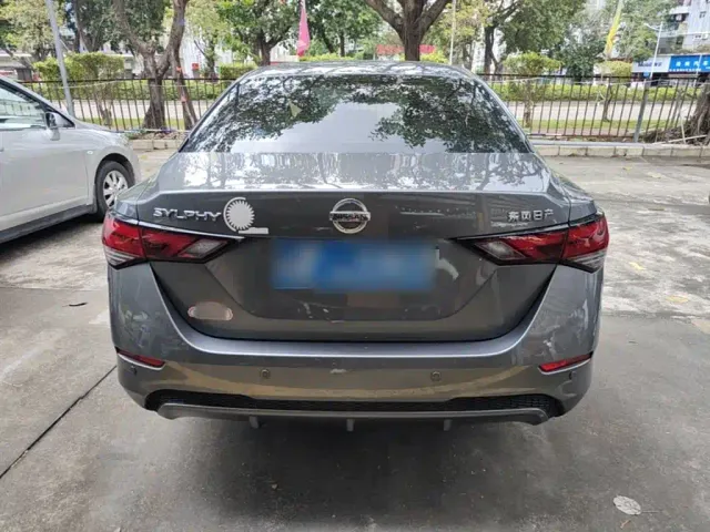 Nissan Sylphy — Фото автомобиля 5