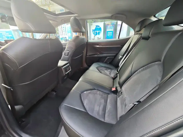 Toyota Camry — Фото автомобиля 13