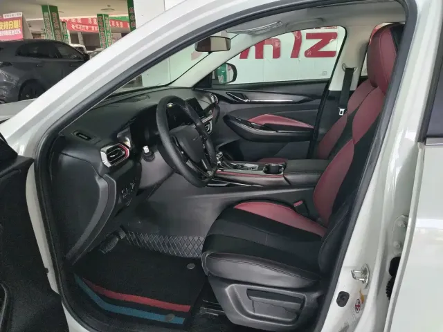 Changan Oushang X5 — Фото автомобиля 4