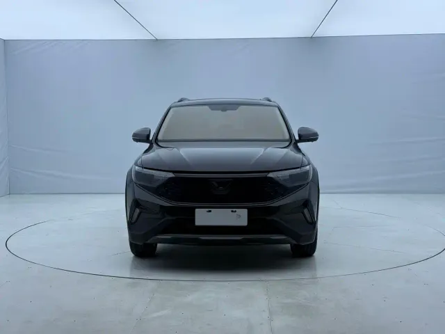 Jetta VS7 — Фото автомобиля 2