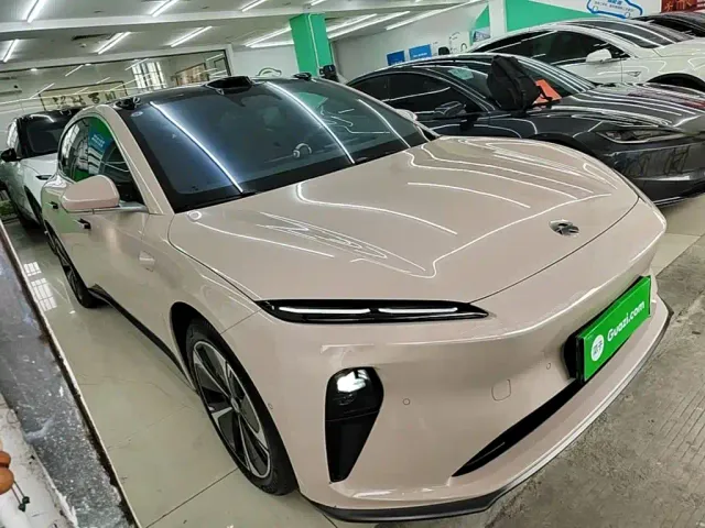 Nio ET5 Touring — Фото автомобиля 3