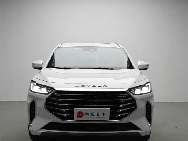 Jetour X70 Plus — Фото автомобиля 2