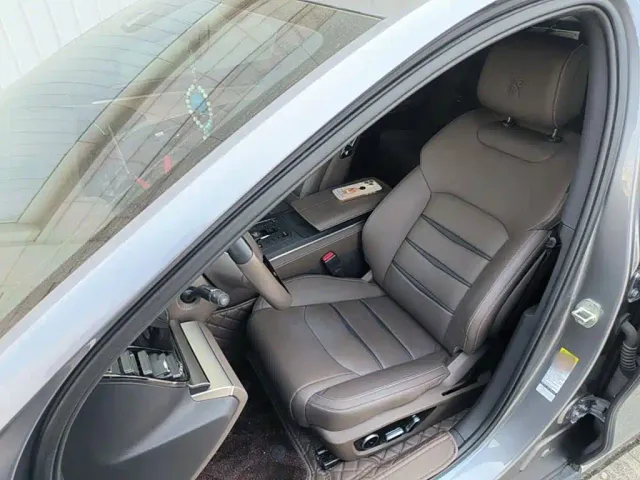 BYD Han — Фото автомобиля 14