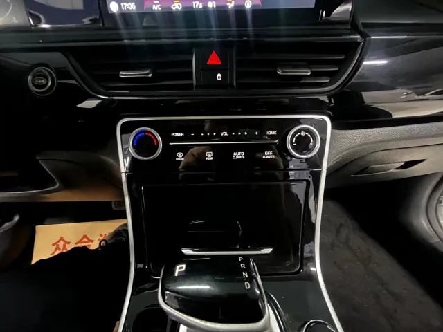 Kia Seltos — Фото автомобиля 17