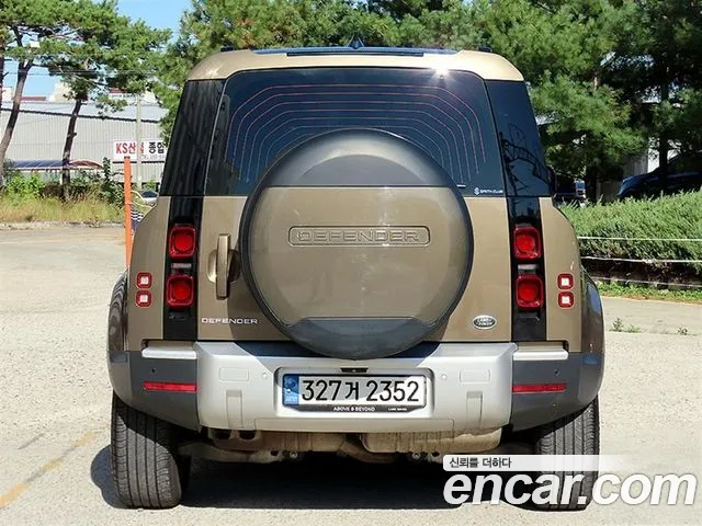 Land Rover Defender L663 — Фото автомобиля 4