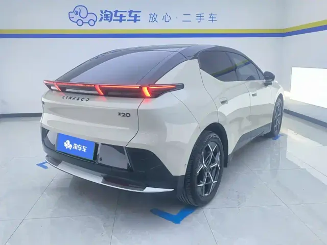 Lynk & Co Z20 — Фото автомобиля 3