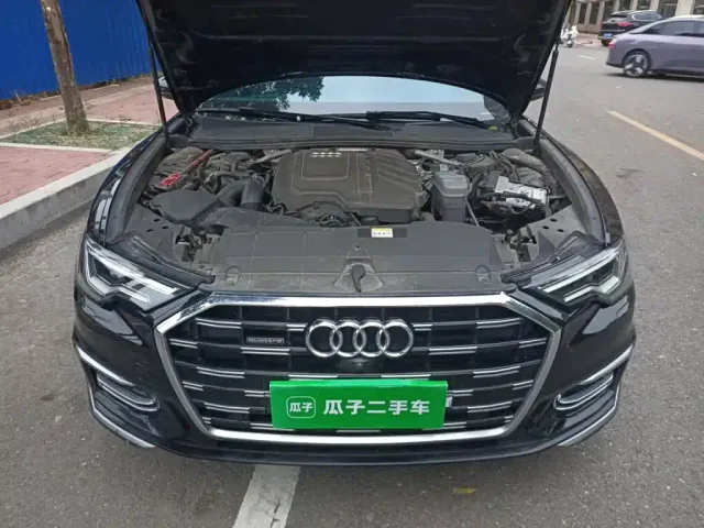 Audi A6L — Фото автомобиля 10