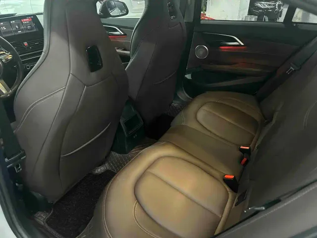 BMW 1 Series — Фото автомобиля 6