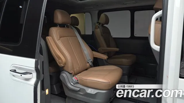 Hyundai Staria — Фото автомобиля 17