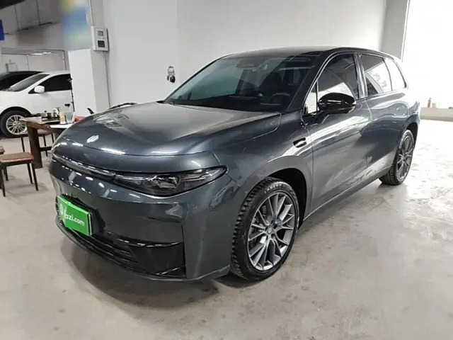 Фотография автомобиля — Leapmotor C10