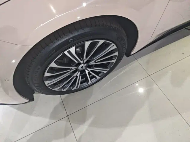 Nio ET5 Touring — Фото автомобиля 22