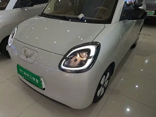 Wuling Hongguang Mini EV — Фото автомобиля 23