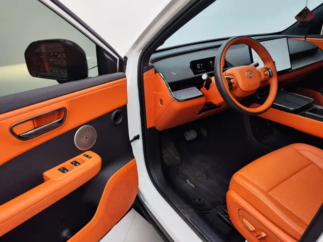 Toyota BoZhi 3X — Фото автомобиля 11