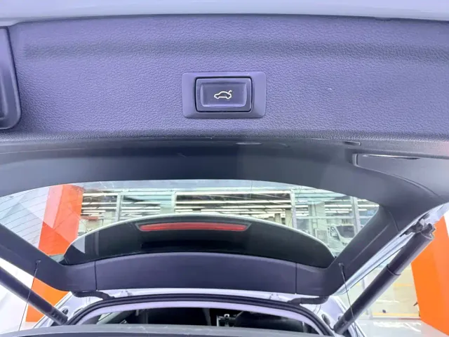 Audi Q3 — Фото автомобиля 9