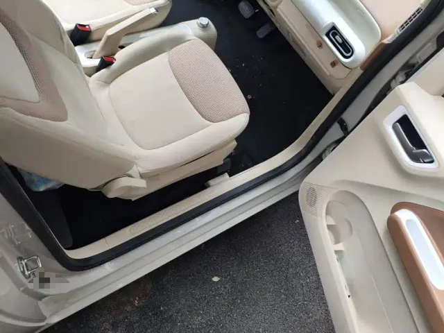 Wuling Hongguang Mini EV — Фото автомобиля 19