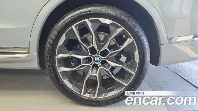 BMW X7 G07 — Фото автомобиля 6
